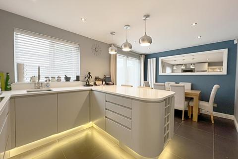 34 Cropmark Way, Hatch Warren, Basingstoke, RG22 4TA
