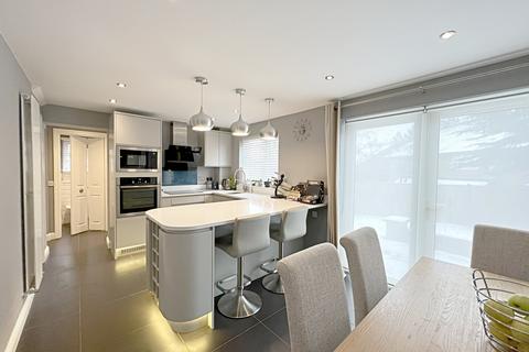 34 Cropmark Way, Hatch Warren, Basingstoke, RG22 4TA
