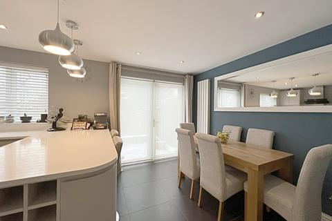 34 Cropmark Way, Hatch Warren, Basingstoke, RG22 4TA