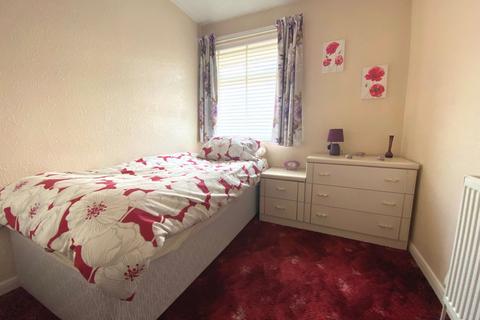 194 Hazeldene Road, Northampton, NN2 7NH