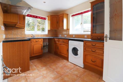 78 Castle Dore, Freshbrook, Swindon, SN5 8PH