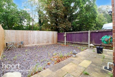 2 bedroom end of terrace house for sale - Castle Dore, SWINDON