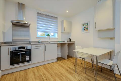 1 bedroom apartment for sale, Station Road, Liss, Hampshire, GU33