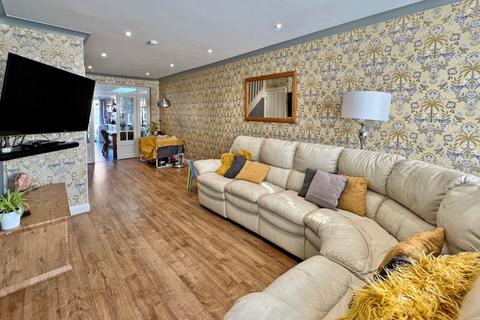 78 Napier Road, Northfleet, Gravesend, DA11 7BY
