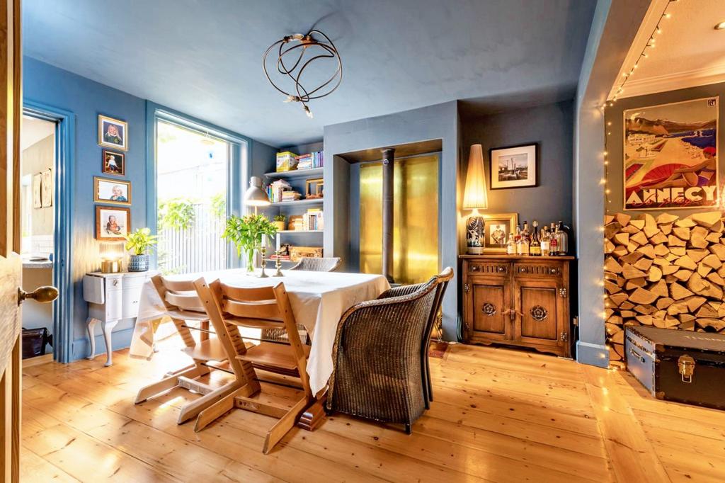 Spring Road, Abingdon, OX14 3 bed terraced house for sale £480,000