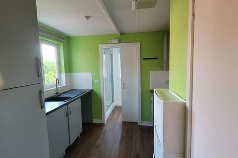 1 bedroom flat to rent, Municipal Terrace, Dumfries, Dumfries And Galloway. DG1 3EP