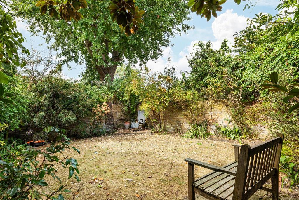 Ryecroft Street, London, SW6 6 bed end of terrace house for sale £3,300,000