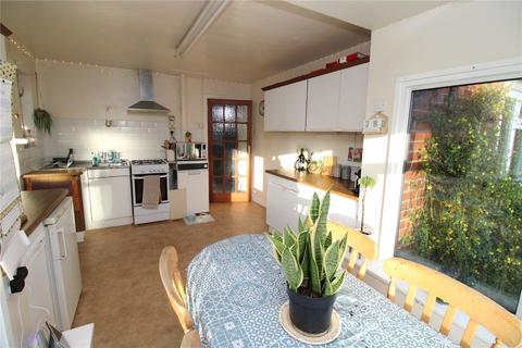 3 bedroom bungalow for sale - Leiston Road, Aldeburgh, Suffolk, IP15