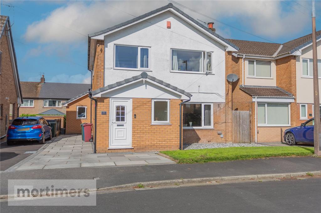 St. Pauls Close, Clitheroe, Lancashire, BB7 4 bed detached house for