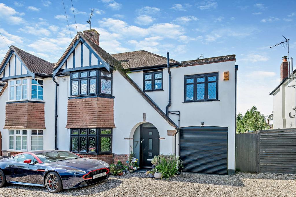 Highfield Road, Chelmsford, Essex 4 bed semidetached house for sale