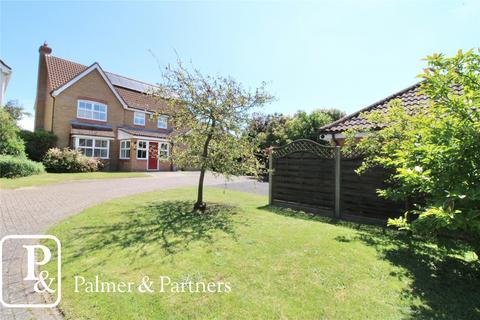 4 bedroom detached house for sale, Orwell Avenue, Saxmundham, Suffolk, IP17