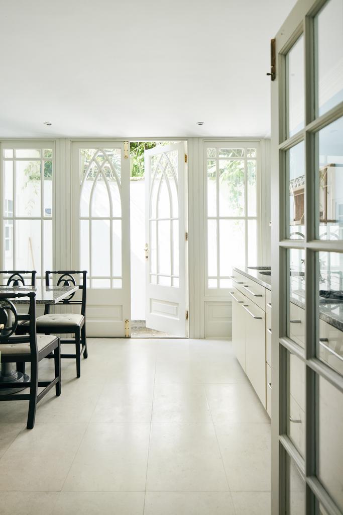 DGLA8521 34 Mornington Crescent.jpg