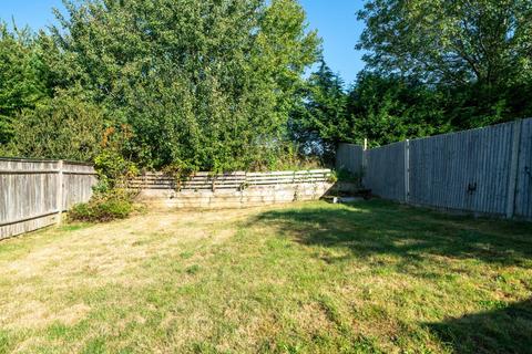 30 Roseheath, Hemel Hempstead, HP1 2LT