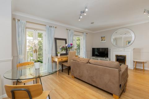 1 bedroom apartment to rent, Russell Road, Kensington, London, W14