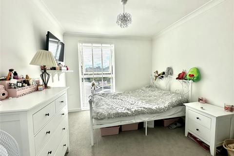 undefined, Kingston Park, Pennington, Lymington, Hampshire, SO41