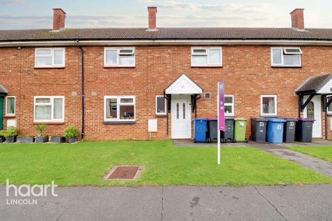 3 bedroom terraced house for sale, Devonshire Road, Scampton