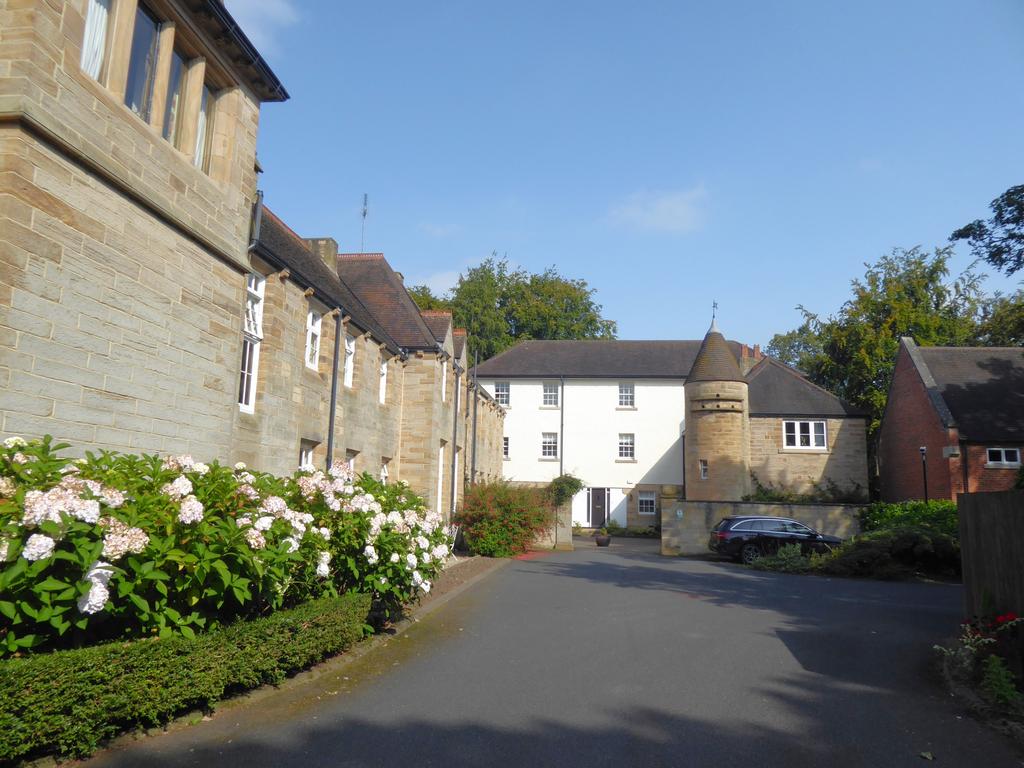 Castle Hill House, Wylam, NE41 2 bed apartment £795 pcm (£183 pw)