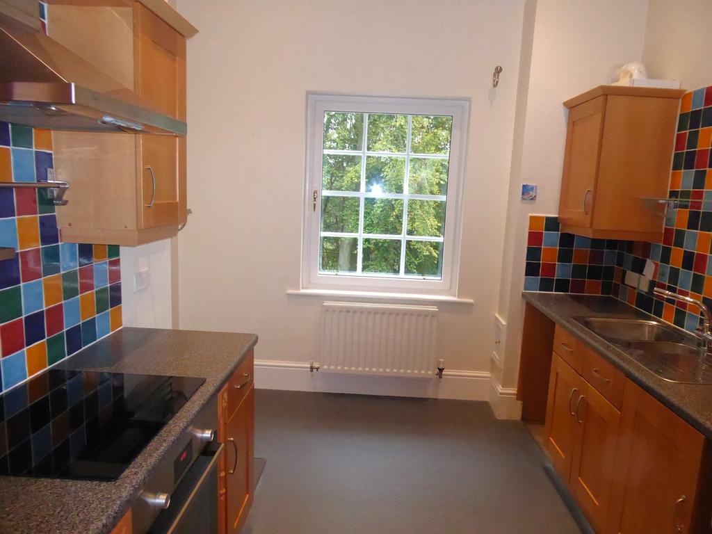 Castle Hill House, Wylam, NE41 2 bed apartment £795 pcm (£183 pw)