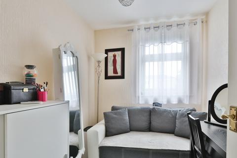 20 Bridport Close, Bransholme, Hull, HU7 6AQ