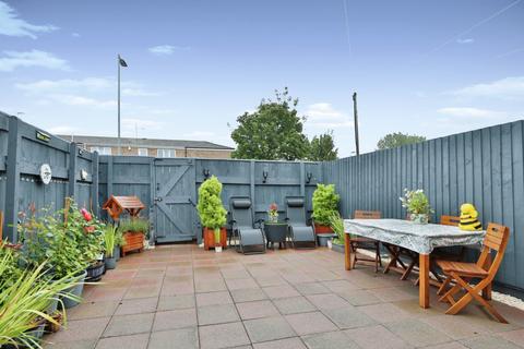 20 Bridport Close, Bransholme, Hull, HU7 6AQ