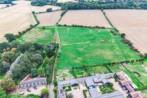 Equestrian property for sale - Upminster, East London, RM14