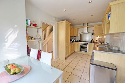 3 bedroom semi-detached house for sale - Dalby Gardens, Maidenhead, SL6