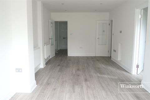 4 bedroom terraced house to rent, Connaught Road, Barnet, EN5