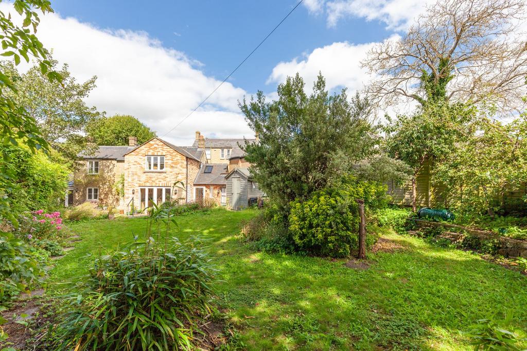Gladstone Road, Headington, OX3 3 bed semidetached house for sale £