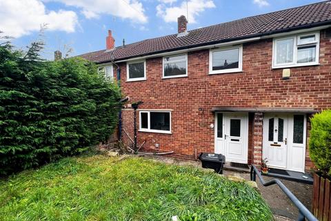 3 bedroom terraced house to rent, King George Avenue, Horsforth, Leeds, West Yorkshire, LS18