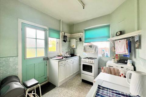 71 Braemar Crescent, Leigh-on-sea, SS9 3RJ