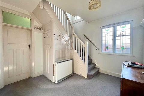 71 Braemar Crescent, Leigh-on-sea, SS9 3RJ