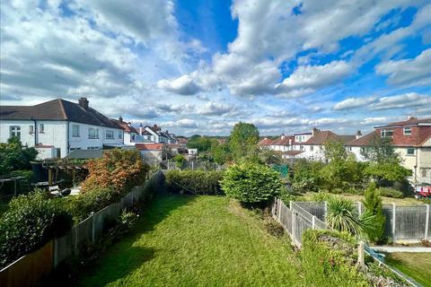 71 Braemar Crescent, Leigh-on-sea, SS9 3RJ