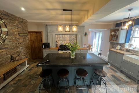 3 bedroom semi-detached house for sale, Bodringallt Terrace Ystrad - Ystrad