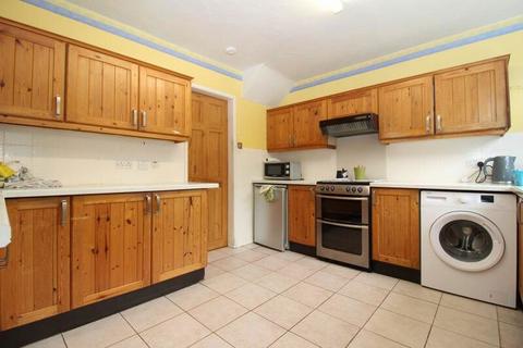3 bedroom semi-detached house for sale - The Croft, Billinge, Wigan, Greater Manchester, WN5 7DA