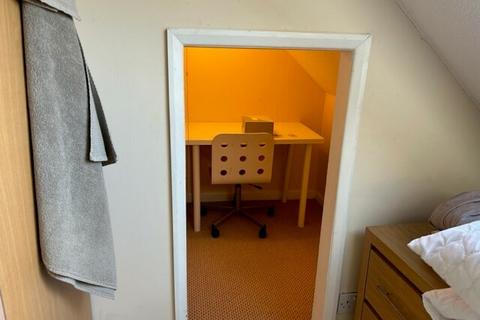1 bedroom in a house share to rent, REF: 10910 | Sheepway Court | Oxford | OX4