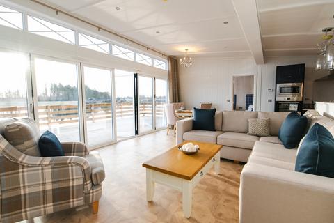 2 bedroom holiday lodge for sale, Plot 1, PRESTIGE HAMPTON at Tallington Lakes, Tallington Lakes Leisure Park Ltd, Barholm Road PE9