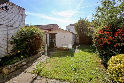 75 Park View, London, W3 0PU