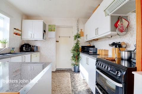 15 Brooklands Road, Congleton, CW12 4LT