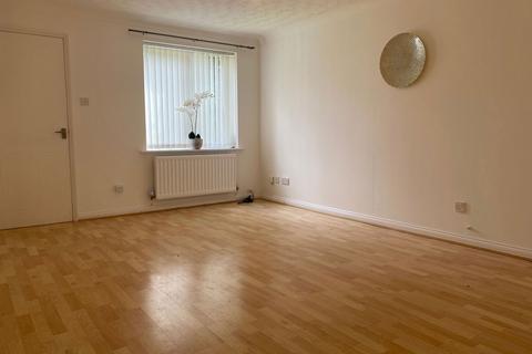 65 Canisp Close, Chadderton, Oldham, OL9 0NZ