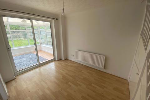 65 Canisp Close, Chadderton, Oldham, OL9 0NZ