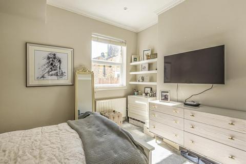 2 bedroom flat for sale - Carminia Road, Balham