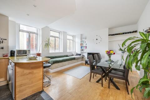 2 bedroom flat for sale, Upper Richmond Road, London