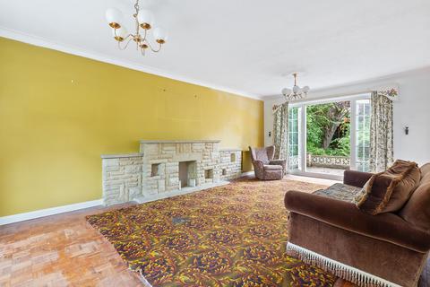 3a Leatherhead Road, Ashtead, KT21 2TW