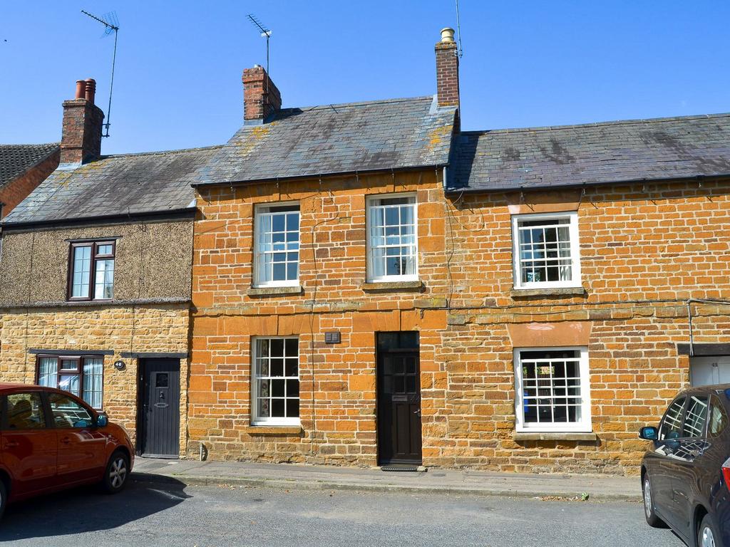 High Street, Bugbrooke, NN7 2 bed terraced house for sale £289,950