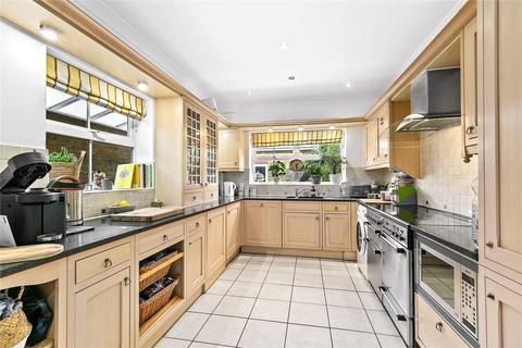 5 bedroom semi-detached house to rent, Kings Road, Richmond, TW10