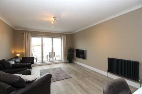 2 bedroom apartment for sale, Westcliff on Sea SS0