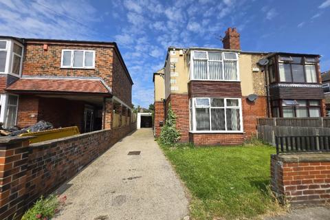 3 bedroom semi-detached house for sale, Bendigo Road, Dewsbury