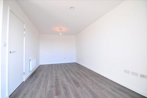 2 bedroom apartment to rent, Kidwells Close, Maidenhead, Berkshire, SL6