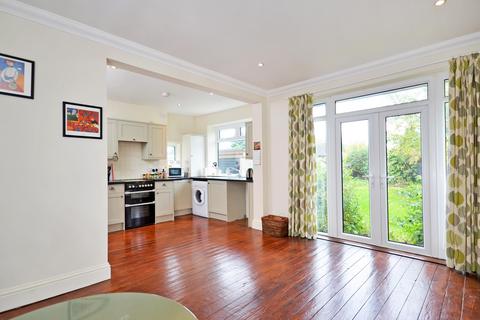 4 bedroom semi-detached house to rent, Tadcaster Road, York, YO24