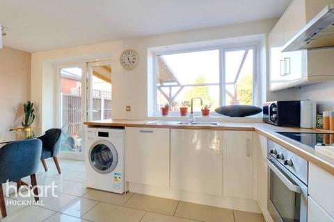 11 Yewtree Road, Hucknall, Nottingham, NG15 6AQ